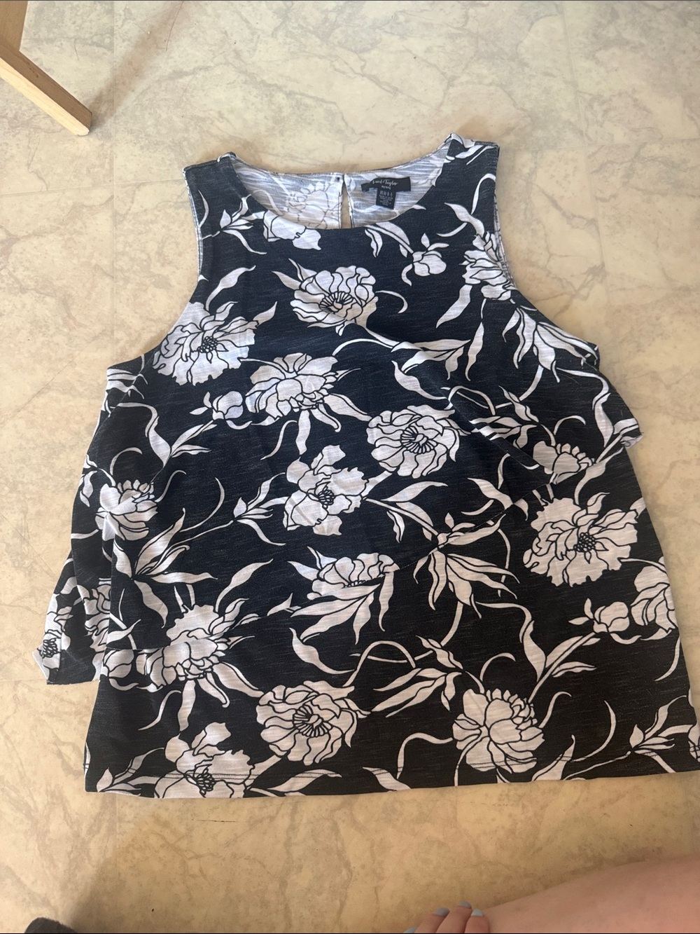 Lord & Taylor Black Floral Tank Top with White Print